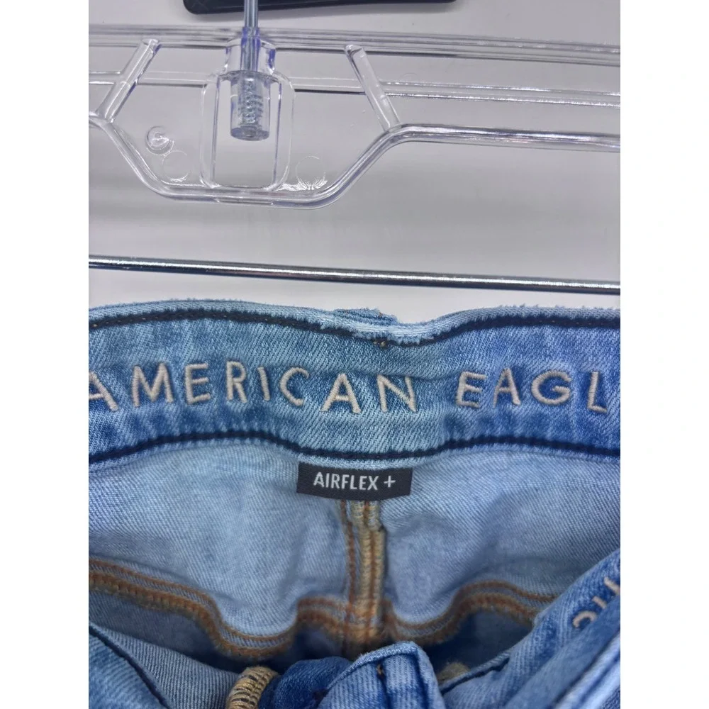 American Eagle Mens‎ Airflex+ Slim Fit Light Wash Denim Jeans - 33x32